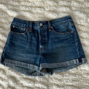 Levi’s Dark Denim Shorts- Sz: 28